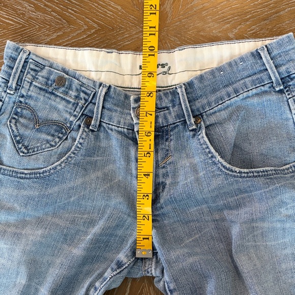 Levi’s Red Y2K Denim Bermuda Shorts Embroidered Relaxed Fit Size 26 - Picture 13 of 14